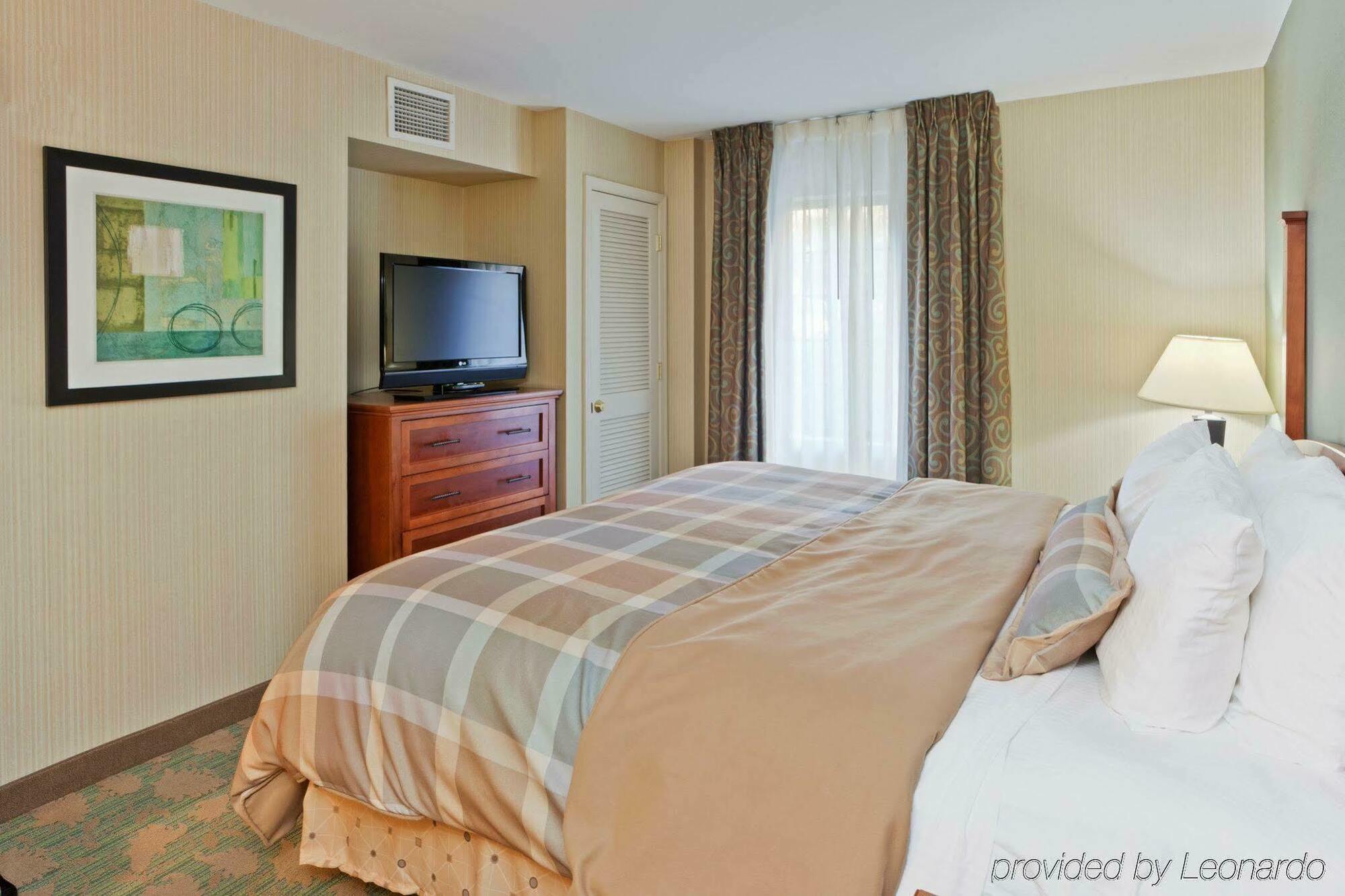 Staybridge Suites Tysons - Mclean By Ihg Εξωτερικό φωτογραφία